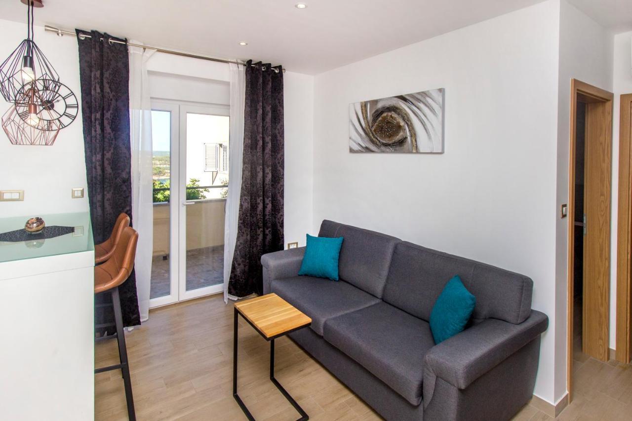 Apartment Tonka Šibenik Екстериор снимка