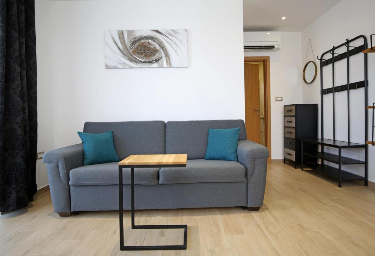 Apartment Tonka Šibenik Екстериор снимка