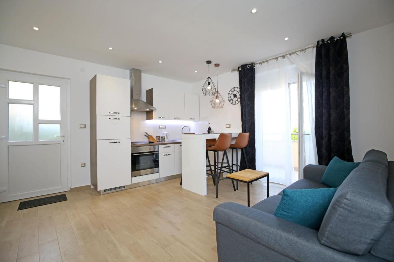 Apartment Tonka Šibenik Екстериор снимка